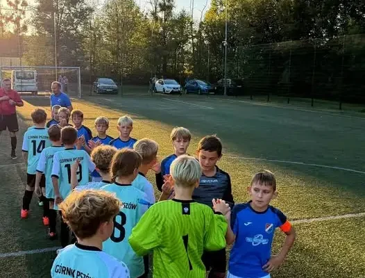 Orliki Starsze TS Górnika Pszów przegrywają z Kolejarzem Chałupki