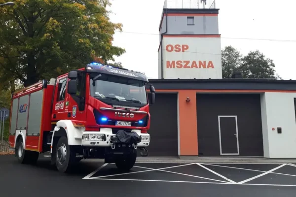 Tragedia w Nisku: dwaj strażacy zginęli podczas akcji gaśniczej