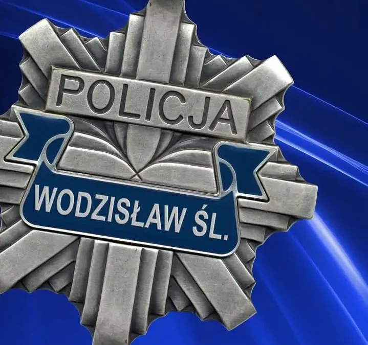 Deepfake nowym narzędziem oszustów. INTERPOL ostrzega przed fałszywymi głosami bliskich