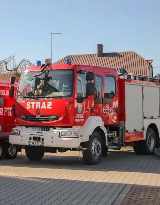 Pożar śmietnika w Marklowicach – interwencja straży pożarnej