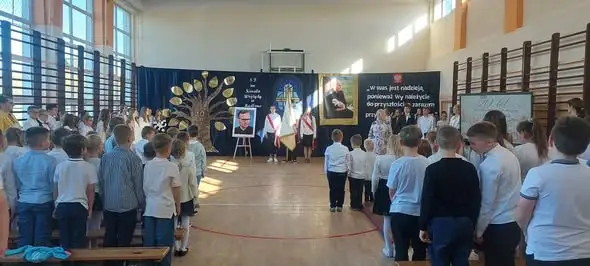 Radlin: 20-lecie nadania szkole imienia Karola Wojtyły – obchody Dnia Patrona