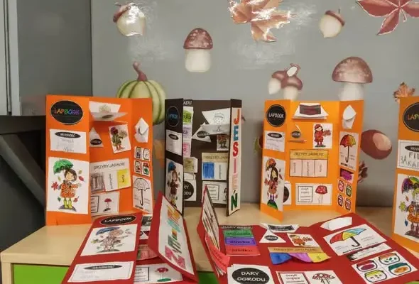 Jesień w lapbookach – kreatywna lekcja klasy 3a